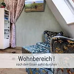 Dree Gevels Huus - Deichhaus Mit 2 Fuer 6 Personen - 350 M Zur Nordsee - Gartenstrand, Sauna & Kamin - E-ladestation * 하를레질