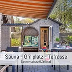 Dree Gevels Huus - Deichhaus Mit 2 Fuer 6 Personen - 350 M Zur Nordsee - Gartenstrand, Sauna & Kamin - E-ladestation *