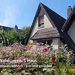 Dree Gevels Huus - Deichhaus Mit 2 Fuer 6 Personen - 350 M Zur Nordsee - Gartenstrand, Sauna & Kamin - E-ladestation *