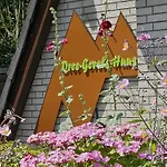 Dree Gevels Huus - Deichhaus Mit 2 Fuer 6 Personen - 350 M Zur Nordsee - Gartenstrand, Sauna & Kamin - E-ladestation