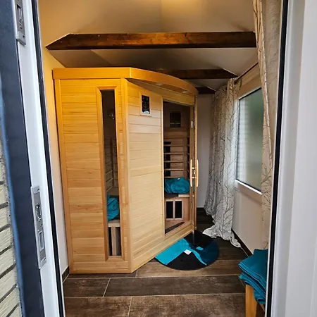 Dree Gevels Huus Fuer Mehrgenerationen-ferien Grosser Garten, Innen-und Aussenkamin, Sauna, Wallbox