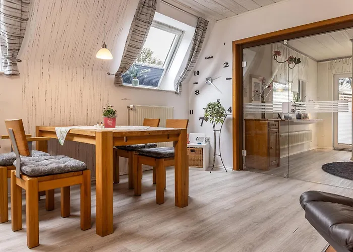 Dree Gevels Huus Fuer Mehrgenerationen-ferien Grosser Garten, Innen-und Aussenkamin, Sauna, Wallbox Nyaraló Harlesiel