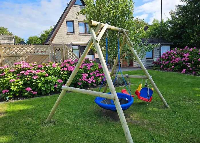 Dree Gevels Huus Fuer Mehrgenerationen-ferien Grosser Garten, Innen-und Aussenkamin, Sauna, Wallbox Nyaraló Harlesiel