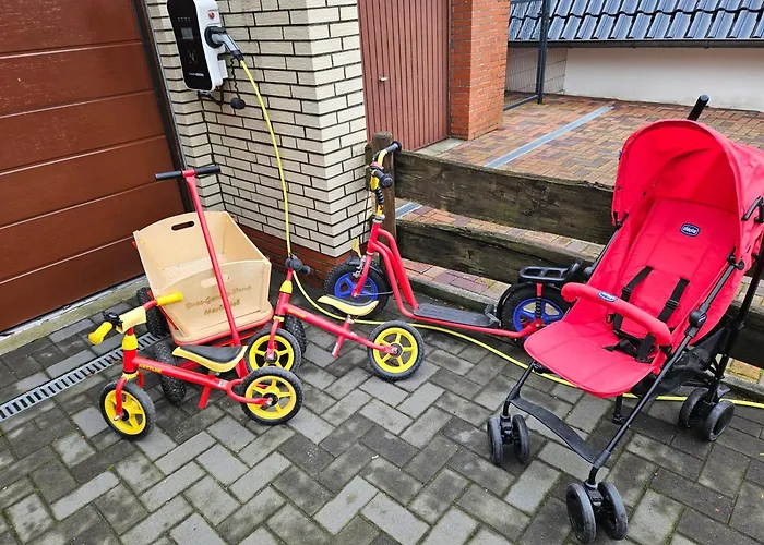 Dree Gevels Huus Fuer Mehrgenerationen-ferien Grosser Garten, Innen-und Aussenkamin, Sauna, Wallbox * Harlesiel